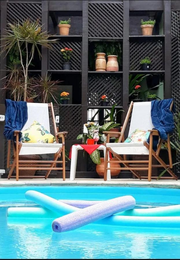 Pousada Mon Chateau ฟลอเรียนอโปลิส ภายนอก รูปภาพ